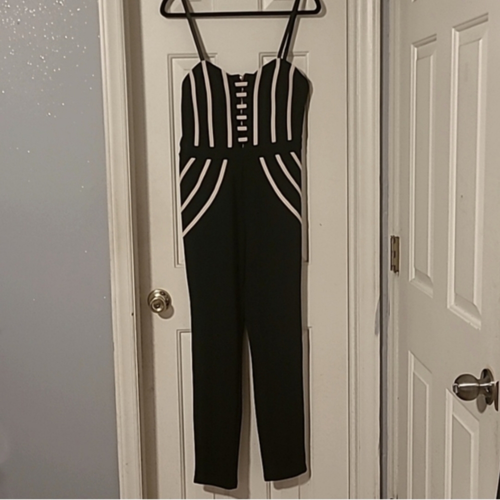 Entry Elegant Black Jumpsuit Size L - Picture 2 of 8